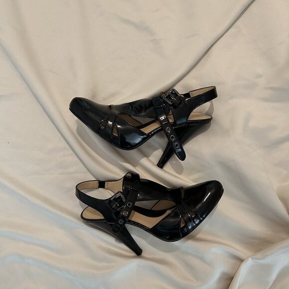 Boutique 9 - Patent Leather High Heels - 7M - Picture 1 of 11